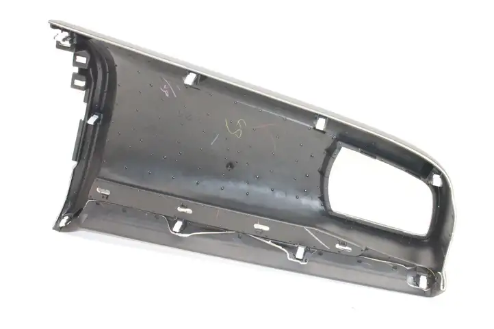 Honda Jazz (2015 - 2020) 77221T5A Декоративная планка — фото 4