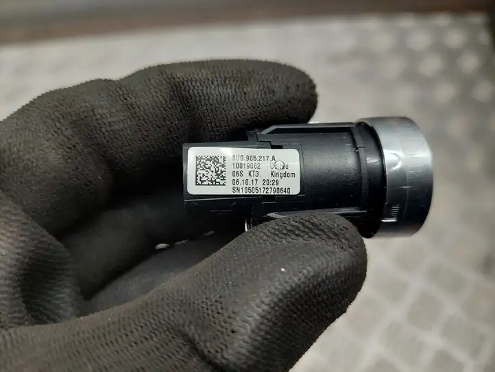 (2014 - 2018) 8U0905217A Включатель зажигания и стартера — фото 3