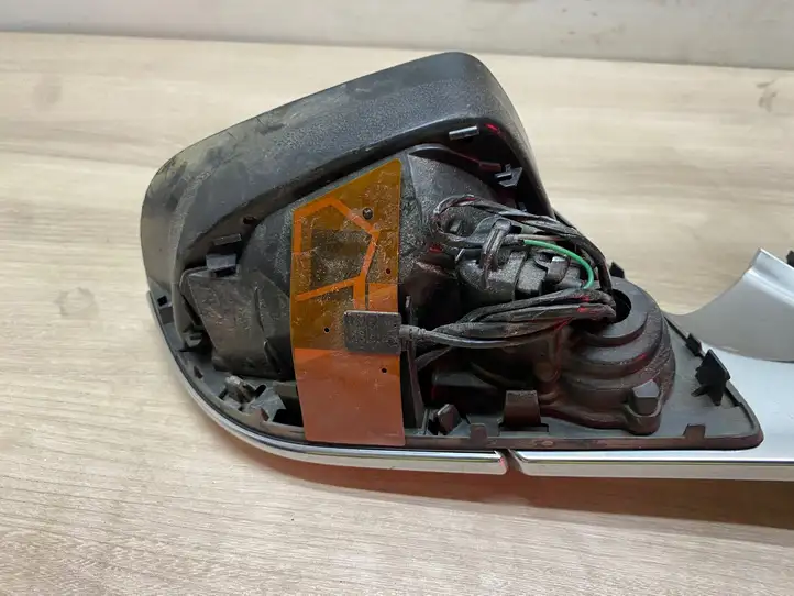 Tesla Model 3 (2017 - 2023) 111078498h Боковое зеркало с электроприводом — фото 7