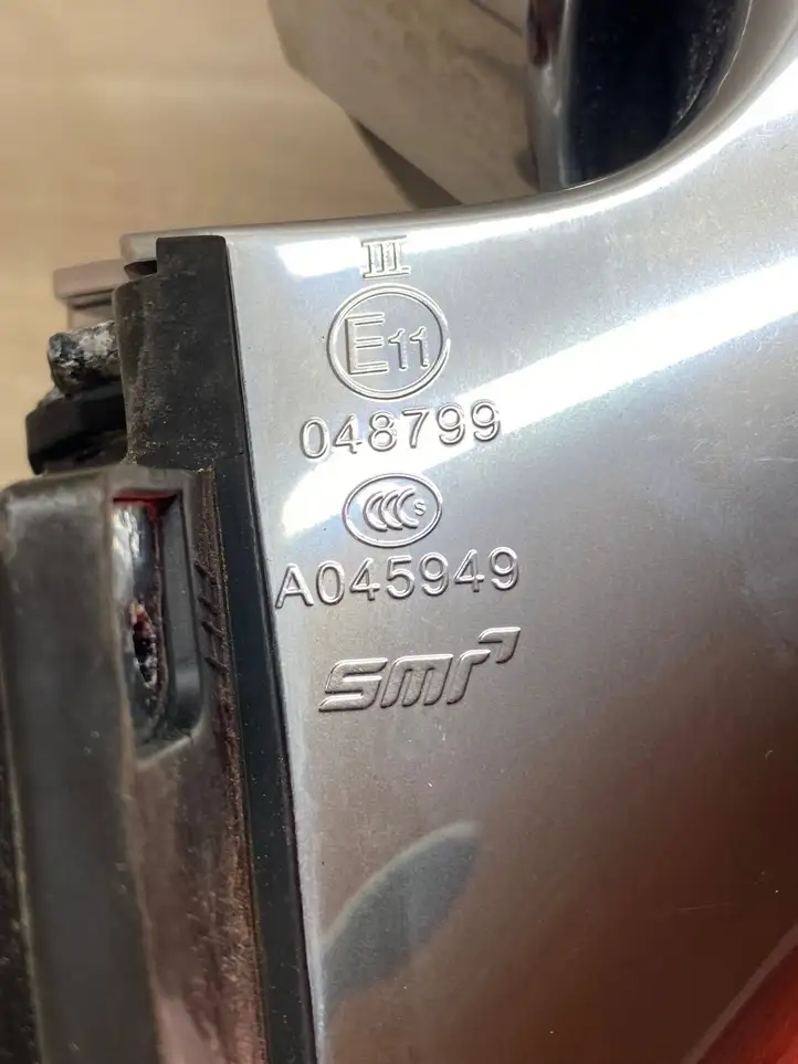 Tesla Model 3 (2017 - 2023) E11048799 Боковое зеркало с электроприводом — фото 6