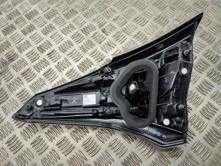 Toyota RAV 4 (XA40) (2012 - 2018) 8158042031 Комплект задних фонарей — фото 6