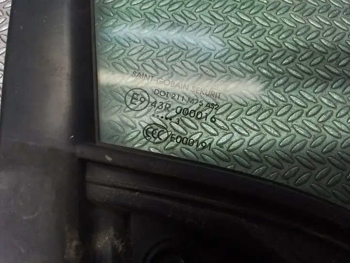 Peugeot Partner (2012 - 2015) 43R000016 Форточка двери — фото 2