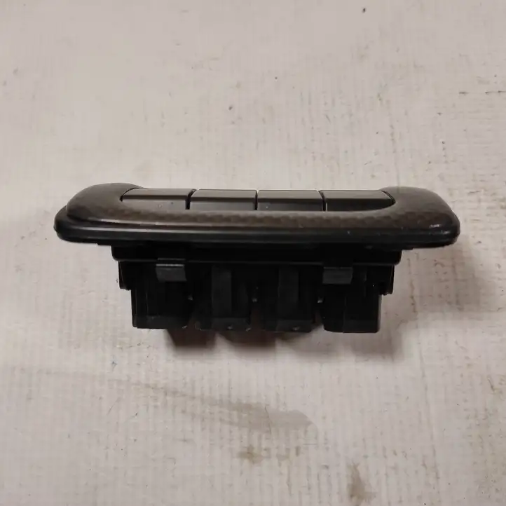 Mercedes-Benz Vito Viano W639 (2003 - 2010) A6396890939 Другие включатели / ручки/ переключатели — фото 2
