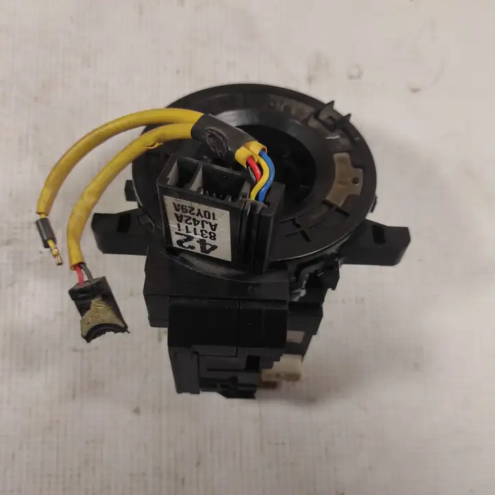 Subaru Outback (2007 - 2009) 83111AJ42A Контактное кольцо SRS — фото 1