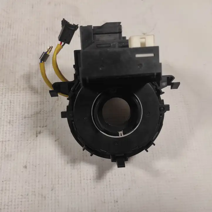 Subaru Outback (2007 - 2009) 83111AJ42A Контактное кольцо SRS — фото 3