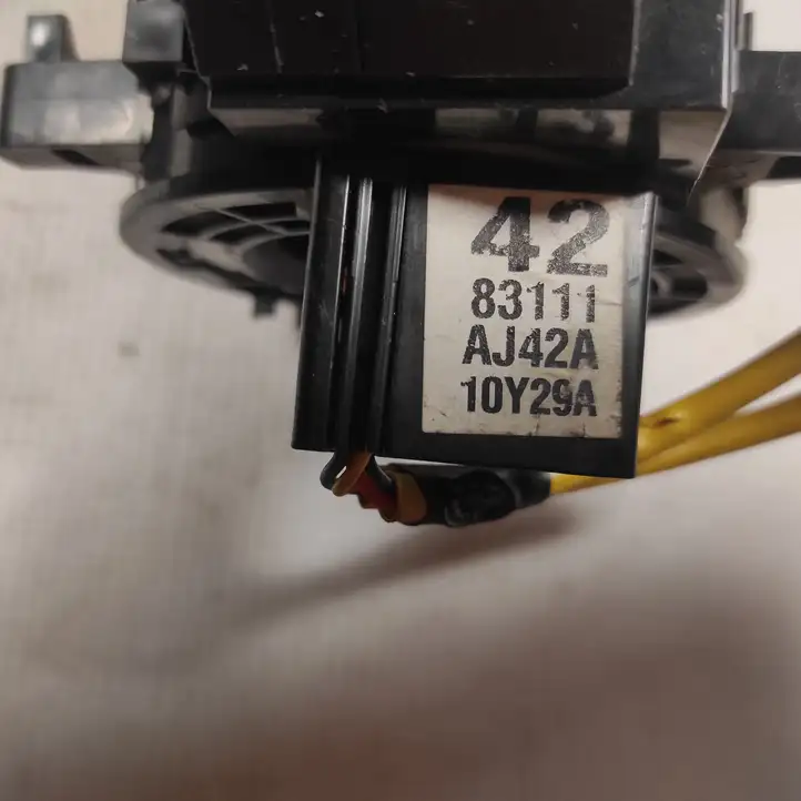 Subaru Outback (2007 - 2009) 83111AJ42A Контактное кольцо SRS — фото 4