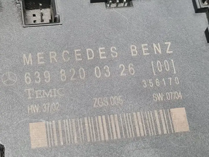 Mercedes-Benz Vito Viano W639 (2010 - 2015) 6398200326 Блок управления дверью — фото 3