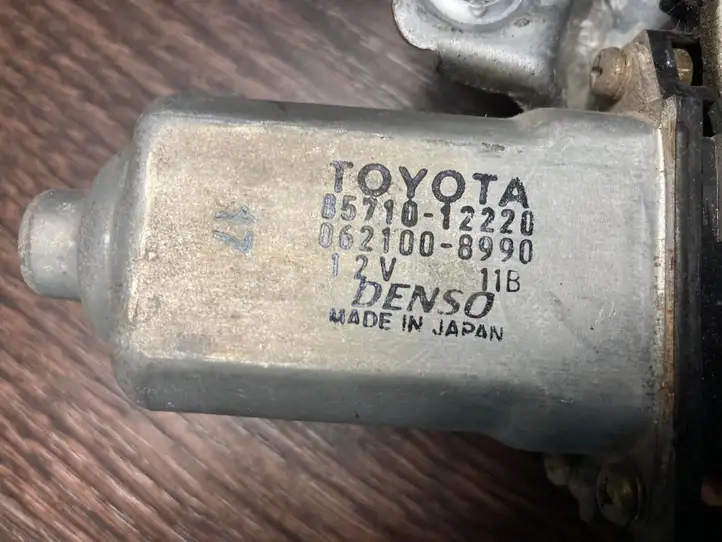 Toyota Corolla E110 (1995 - 2002) 8571012220 Электростеклоподъемник передний (комплект) — фото 2
