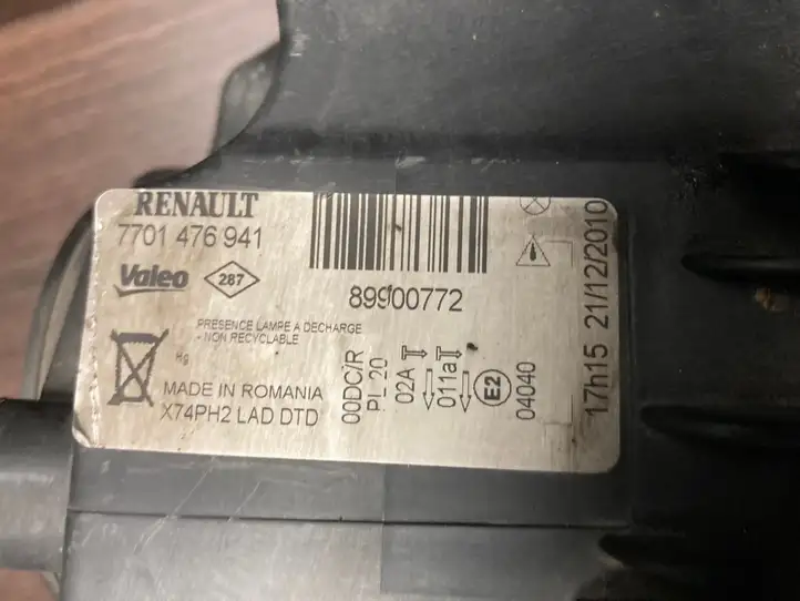 Renault Laguna II (2005 - 2007) 7701476941 Передняя фара — фото 2