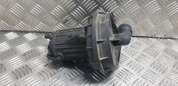 Volkswagen Sharan (2003 - 2010) 06A131333C Насос вторичного воздуха — фото 1
