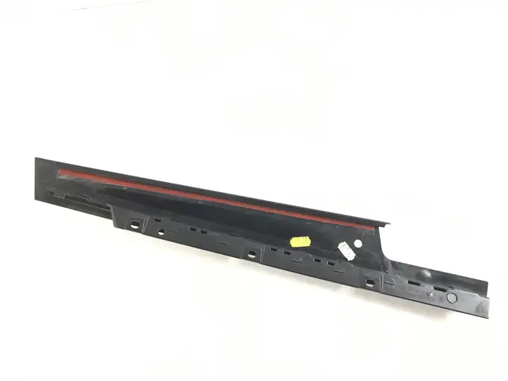 Audi A4 S4 B8 8K (2007 - 2011) 8K0837902F Накладка стекла задней двери — фото 2