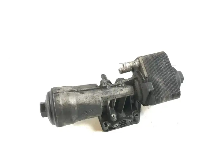 Audi A4 S4 B8 8K (2007 - 2011) 045115389K Кронштейн масляного фильтра — фото 3