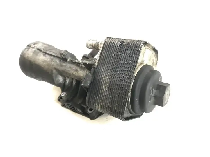 Audi A4 S4 B8 8K (2007 - 2011) 045115389K Кронштейн масляного фильтра — фото 6