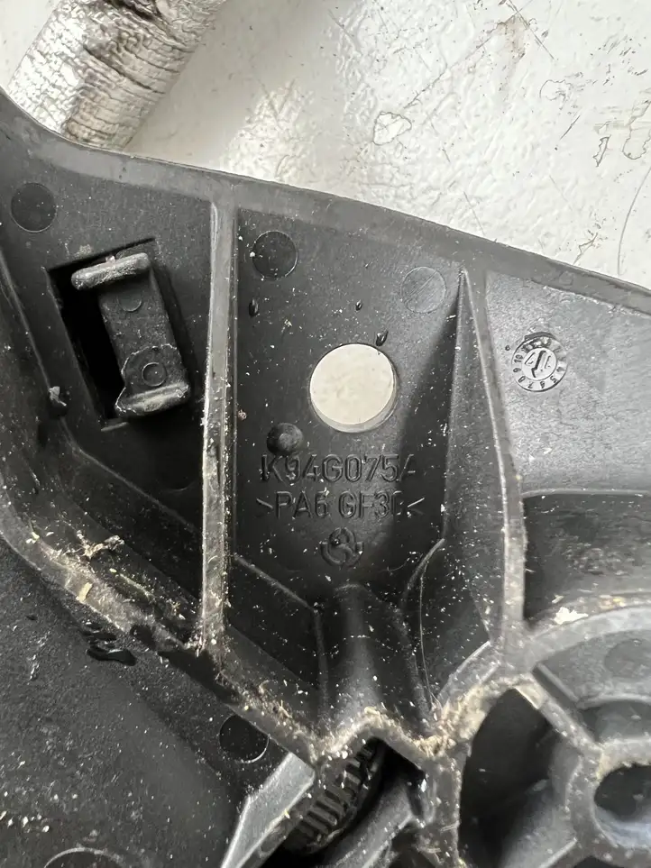 Audi A6 C7 (2014 - 2018) 4G2971228DB Проводка генератора — фото 4