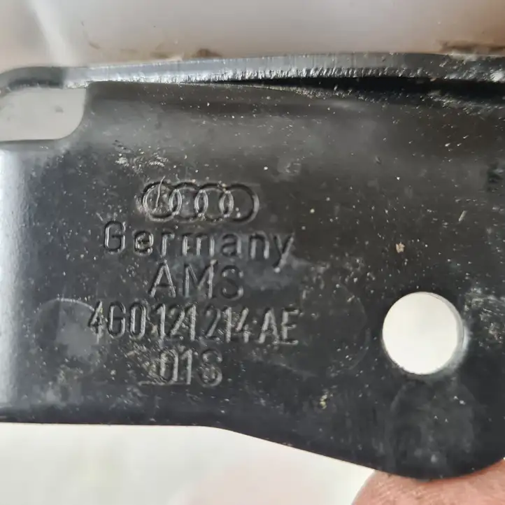 Audi A6 C7 (2014 - 2018) 4G0121403R Бачок тормозной жидкости — фото 2