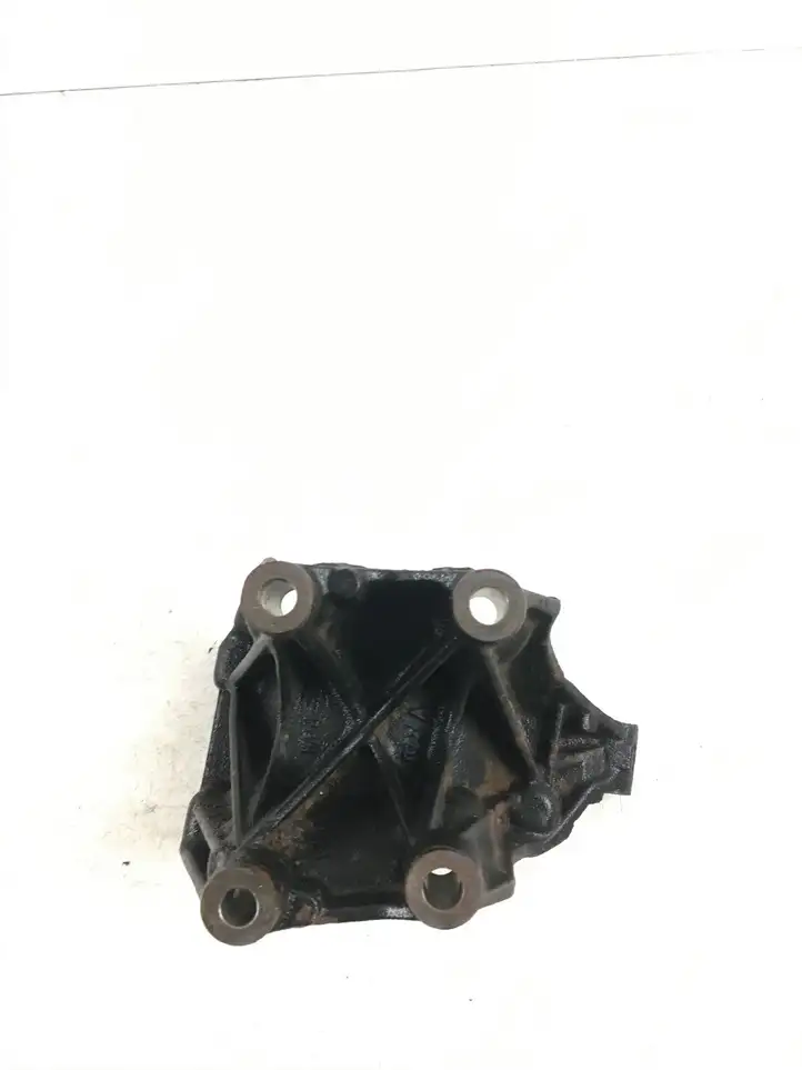 Audi A6 C7 (2014 - 2018) 04L131159C Кронштейн двигателя — фото 3
