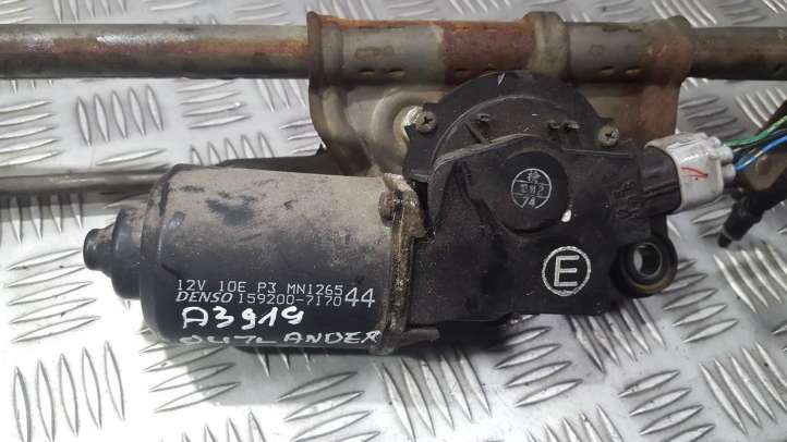 Mitsubishi Outlander (2001 - 2007)  1592007170 Двигатель стеклоочистителей