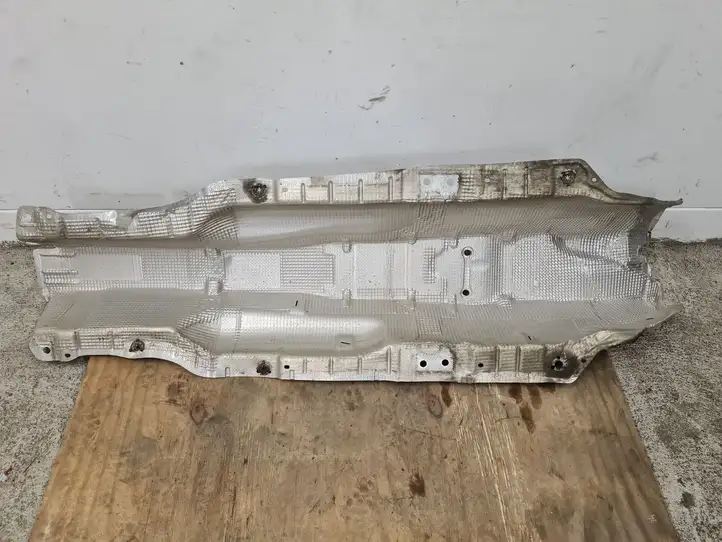 Volkswagen Golf VII (2013 - 2019) 5Q0825661AF Теплоизоляция (теплозащита) — фото 1