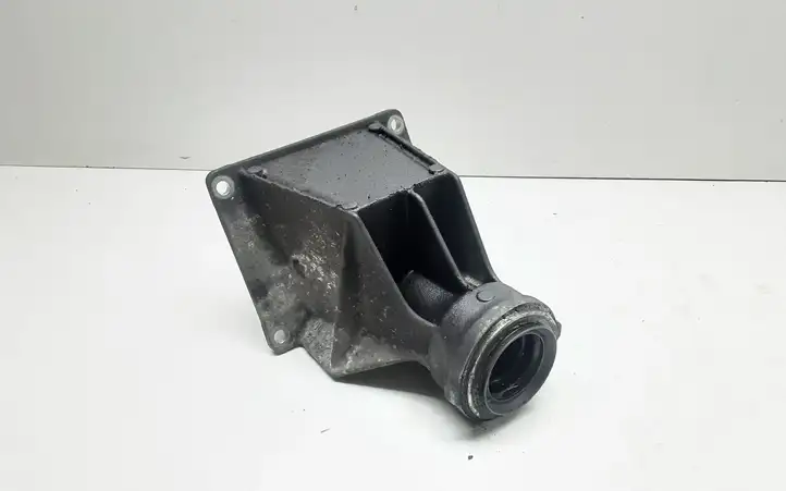BMW X3 E83 (2003 - 2010) 7516067 Кронштейн подвесного подшипника — фото 1