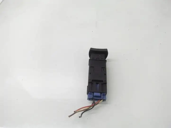 Land Rover Freelander (2003 - 2006) 03035354 Включатель регулировки высоты / жесткости ходовой части — фото 6