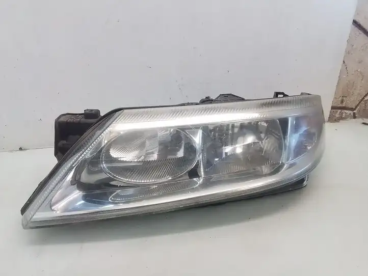 Renault Laguna II (2001 - 2005) 89003523 Передняя фара — фото 1