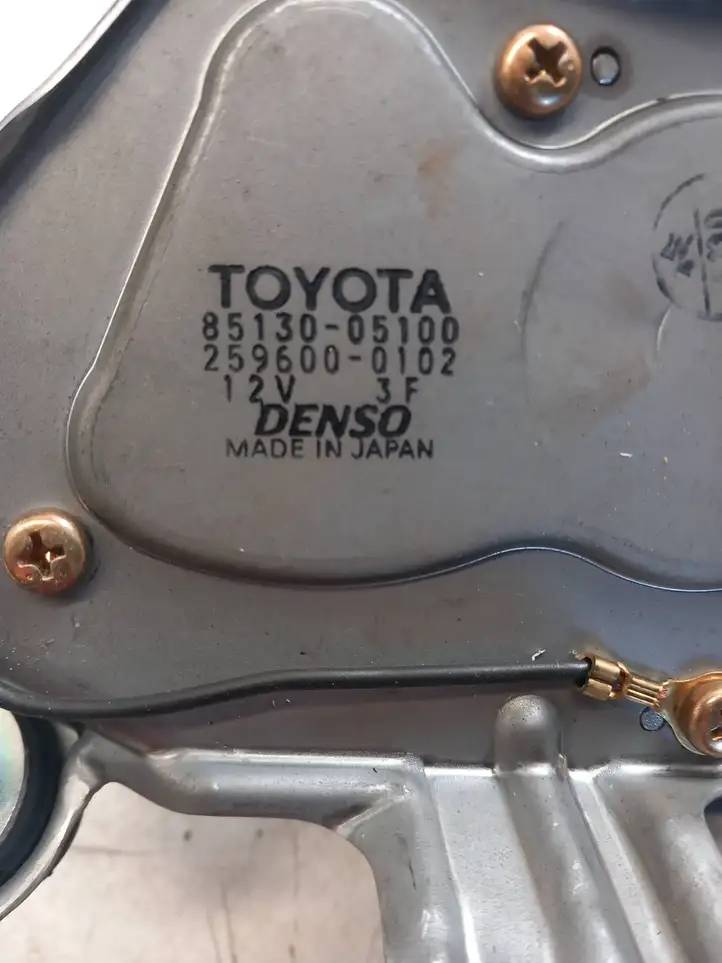Toyota Avensis T250 (2003 - 2006) 8513005100 Двигатель стеклоочистителя заднего стекла — фото 2