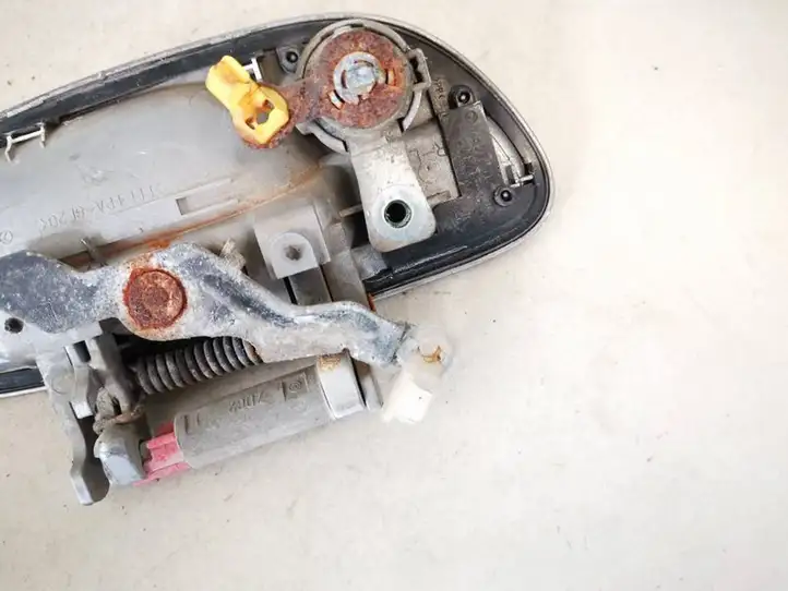 Subaru Legacy (2003 - 2009) Наружная ручка двери — фото 3
