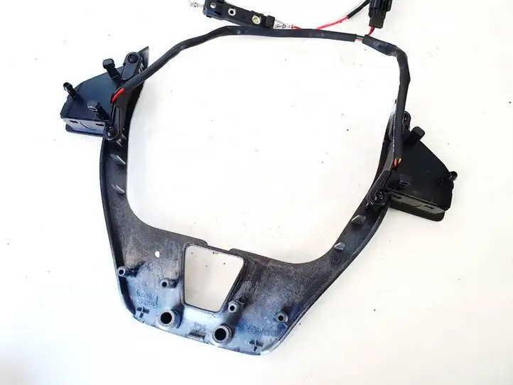 Renault Laguna III (2007 - 2015) 6084699 Кнопки на рулевом колесе — фото 3