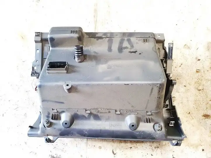 Volkswagen Touran I (2003 - 2010) 1t1857101a Вещевой ящик — фото 2