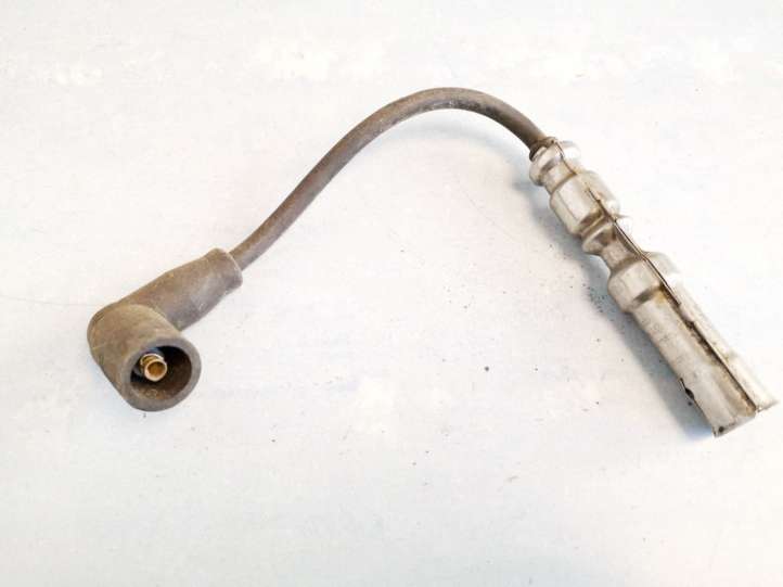 Audi A3/S3 8L (1996 - 2000)  06a035255 Провод высокого напряжения зажигания (провод свечи)