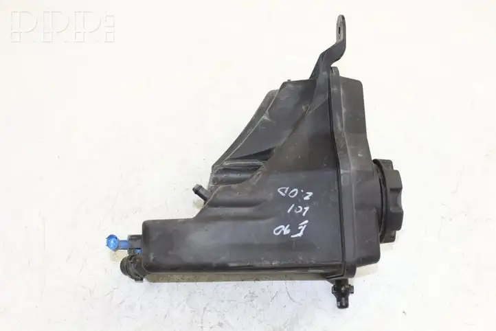 BMW 3 E90 E91 (2005 - 2012) 7804890 Расширительный бачок — фото 1