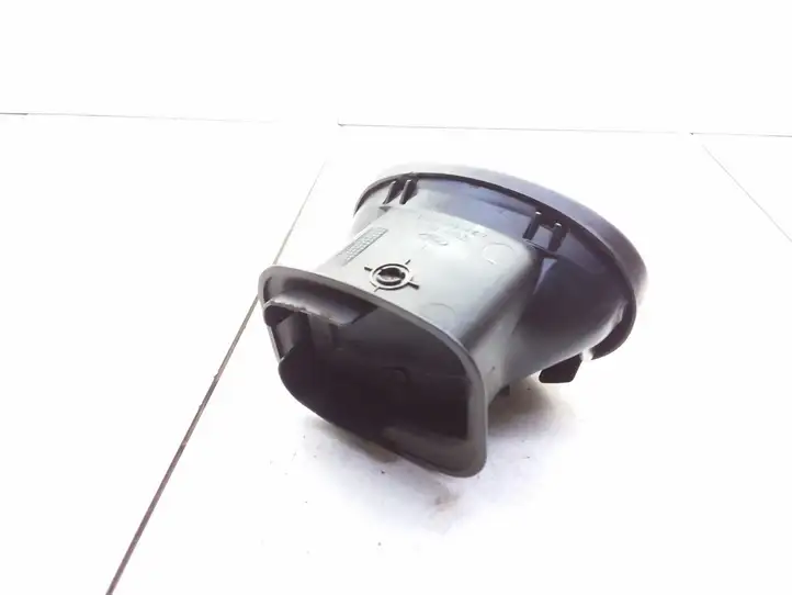 Ford Focus (1998 - 2004) 98AB19893AKW Боковой воздушный дефлектор — фото 2