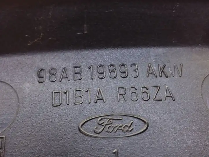 Ford Focus (1998 - 2004) 98AB19893AKW Боковой воздушный дефлектор — фото 4