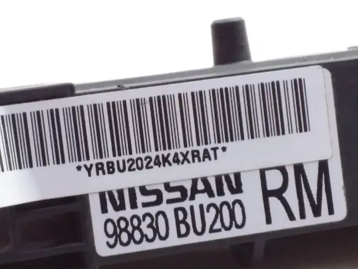 Nissan Almera (2000 - 2006) 98830BU200 Датчик удара SRS — фото 3