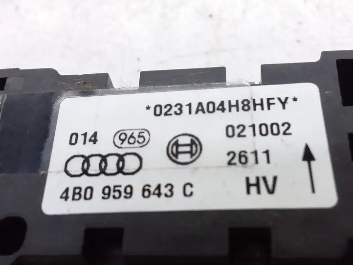 Audi A6 S6 C5 4B (1997 - 2001) 4B0959643C Датчик удара SRS — фото 4