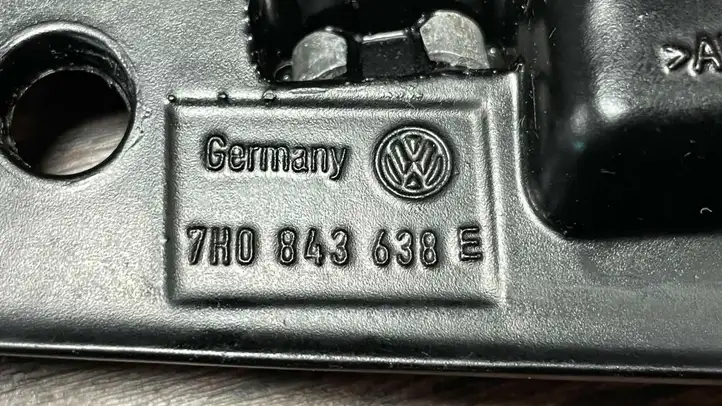 Volkswagen Transporter - Caravelle T5 (2003 - 2009) 7H0843638E Ограничитель двери — фото 6
