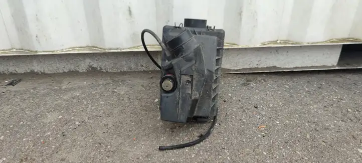 Ford Transit (2000 - 2006) YCI59600DB Корпус воздушного фильтра — фото 7