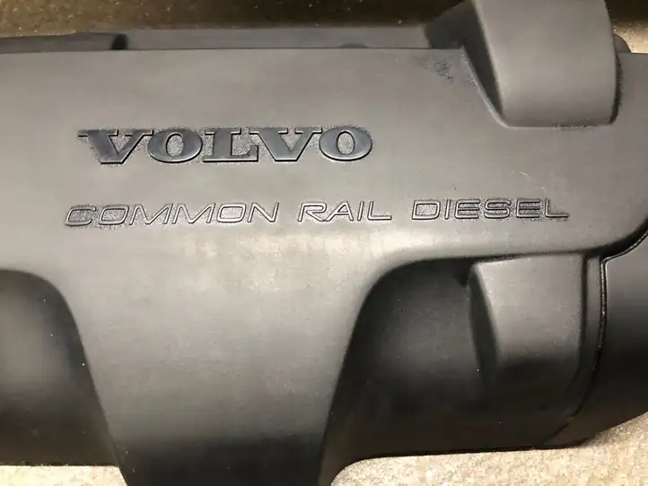 Volvo S60 (2000 - 2004) Крышка двигателя декоративная — фото 4