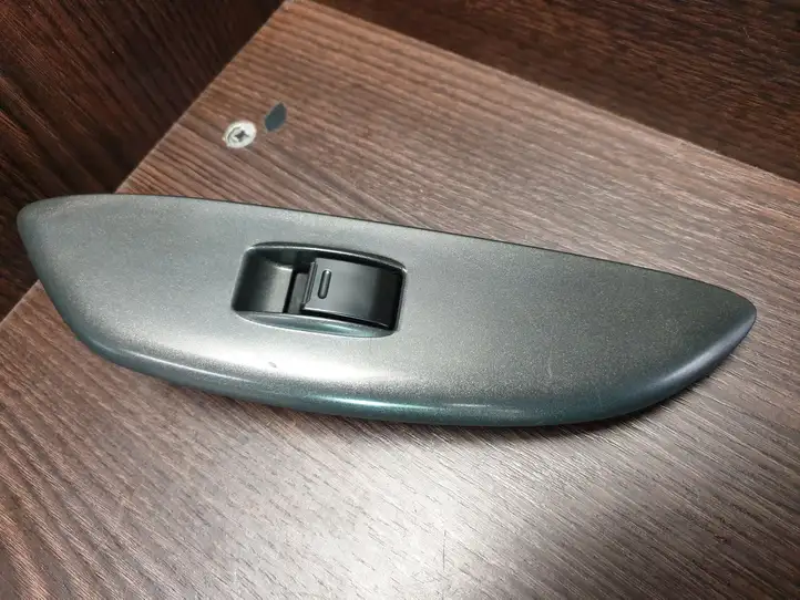 Toyota Yaris (1999 - 2003) 8481012080 Блок кнопок стеклоподъемников — фото 3