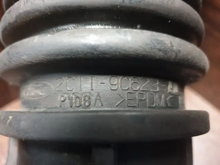 Ford Transit (2000 - 2006) 2C119C623AD Трубка подачи воздуха — фото 2