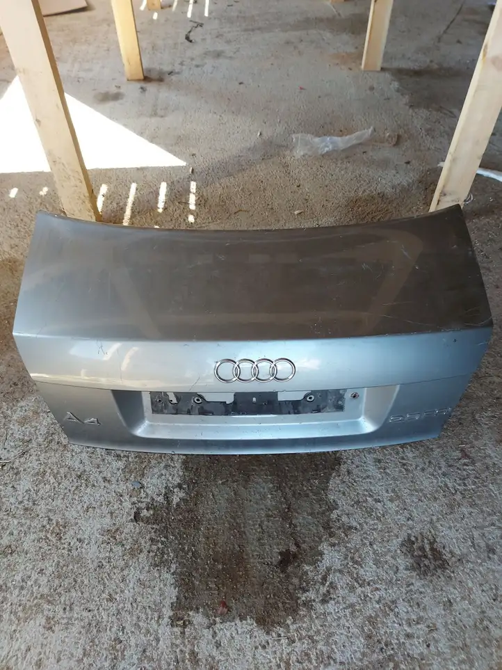 Audi A4 S4 B6 8E 8H (2000 - 2006) Крышка багажника — фото 1