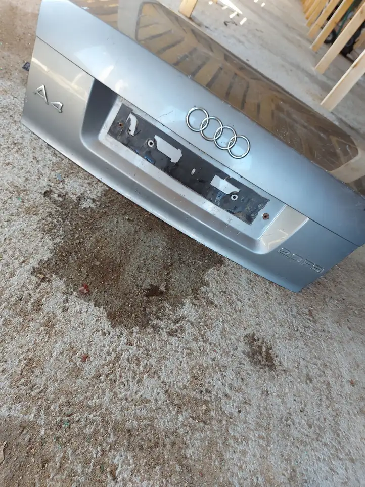 Audi A4 S4 B6 8E 8H (2000 - 2006) Крышка багажника — фото 7