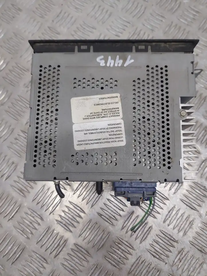 (1999 - 2004) Магнитола / мультимедийная система — фото 3