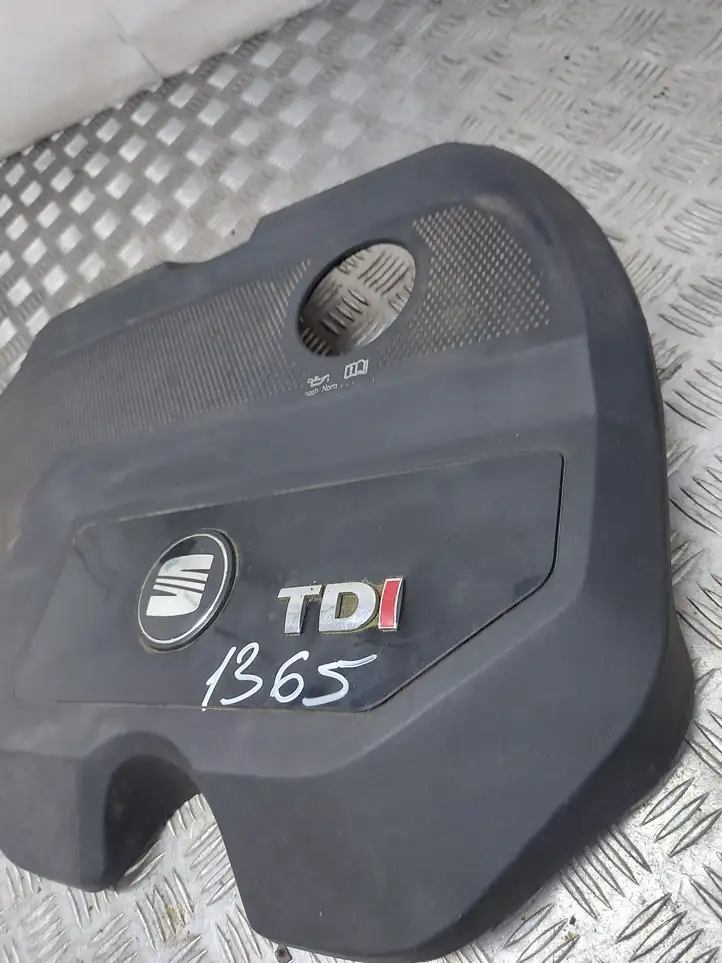 Seat Ibiza II (6k) (1999 - 2002) Крышка двигателя декоративная — фото 1