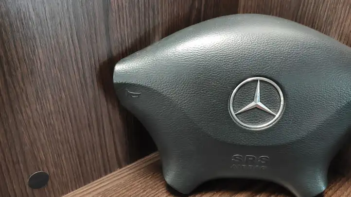 Mercedes-Benz Vito Viano W639 (2003 - 2010) 6398601802 Подушка безопасности руля — фото 2