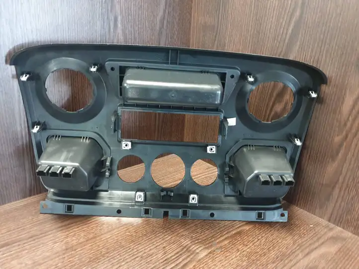 Renault Master III (2010 - ) 682600025R Центральная отделка панели приборов — фото 6