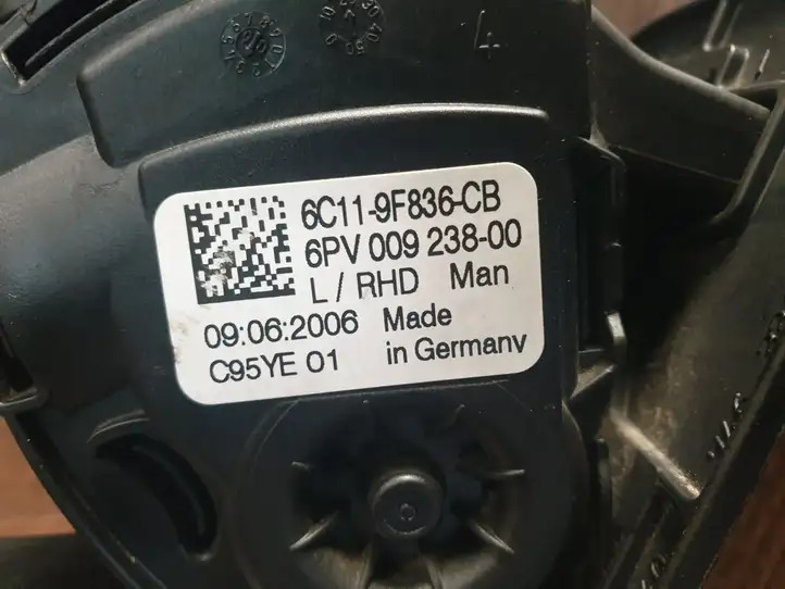 Ford Transit (2006 - 2013) 6C119F836CB Педаль акселератора — фото 2