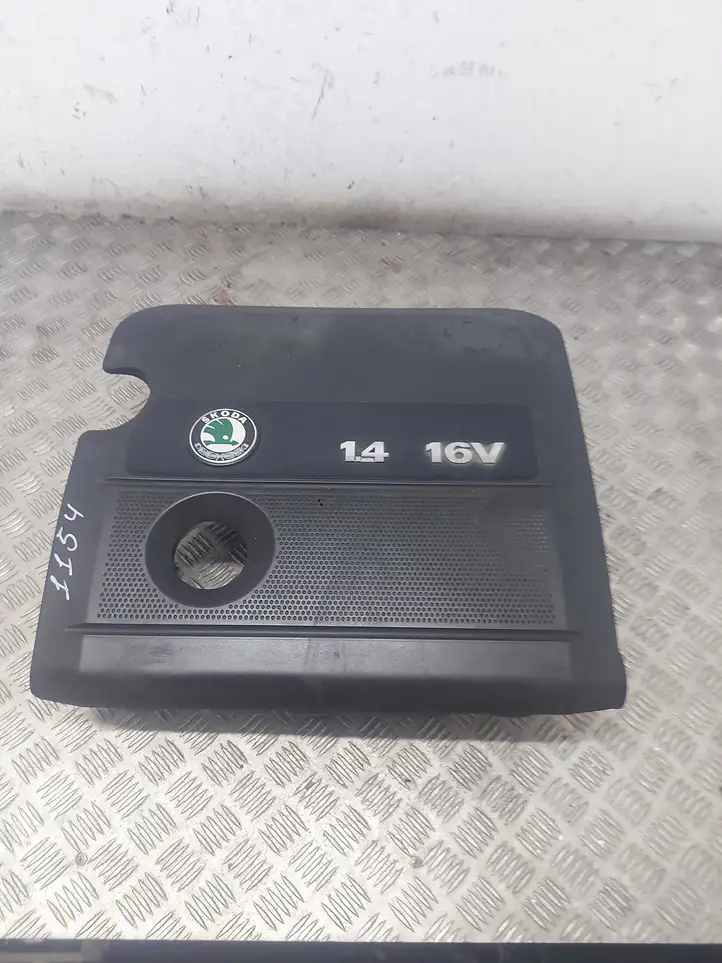 Skoda Fabia Mk1 (6Y) (1999 - 2007) 036129607BC Крышка двигателя декоративная — фото 1