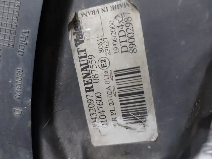 Renault Scenic I (1996 - 2003) 700432097 Передняя фара — фото 4