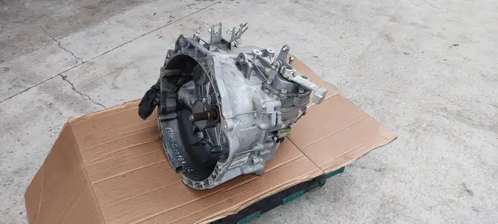 Mini Cooper Countryman R60 (2010 - 2016) 7610160 Механическая коробка передач, 6 передач — фото 1